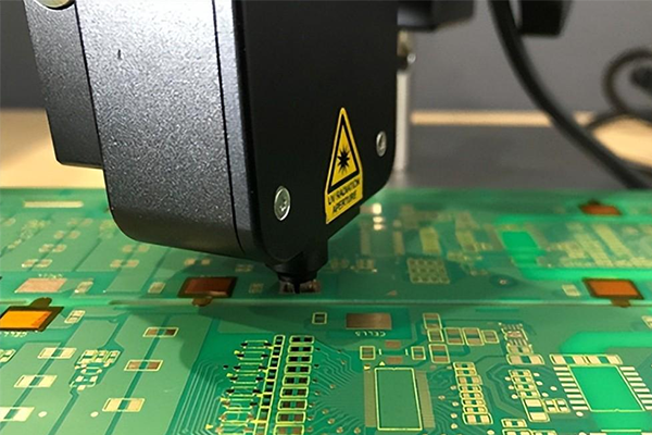 機(jī)器視覺在PCB線路板綜合檢測(cè)的應(yīng)用